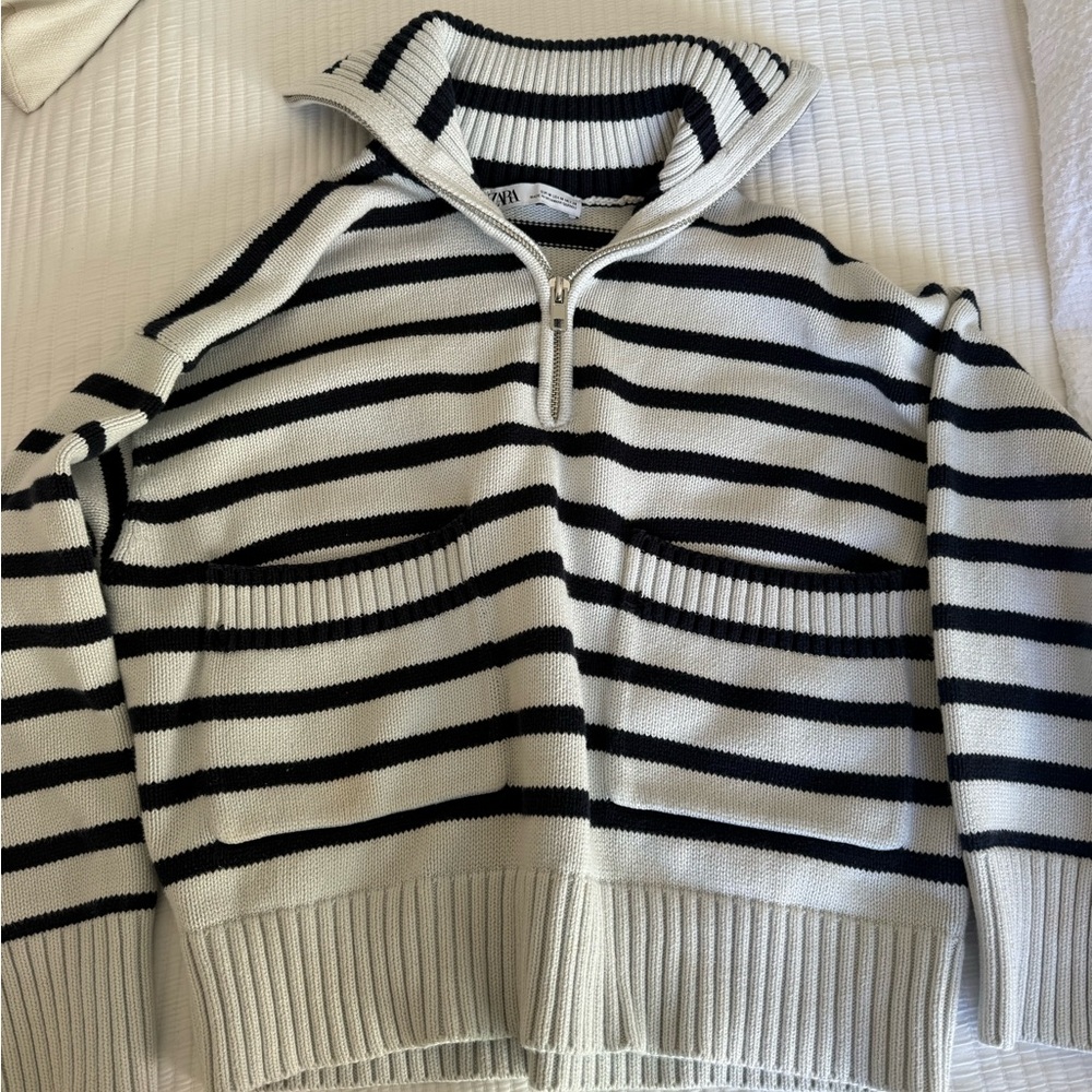 Zara Black and White Striped Sweater